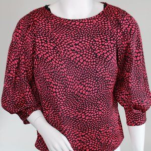 Banana Republic Short Sleeve Polyester Shirt Womens Size Small Abstract Pullover